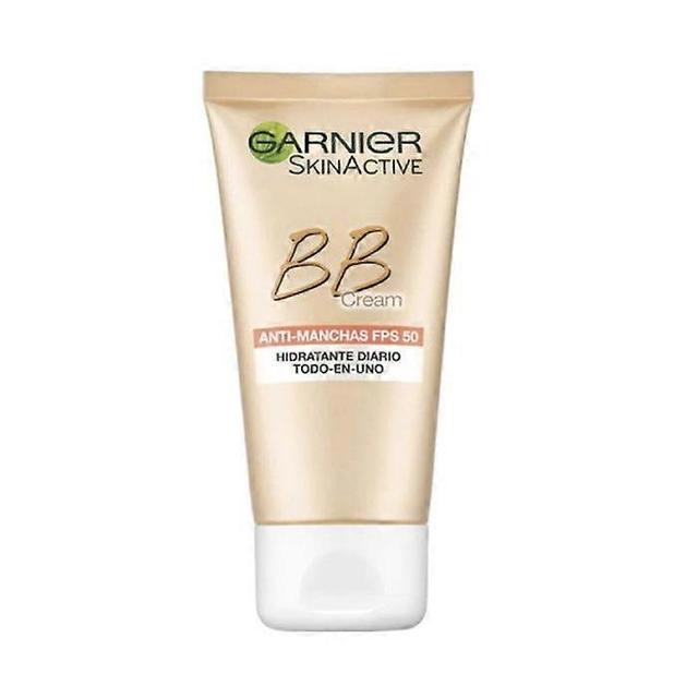 Garnier skin active bb cream anti-dark spots spf50 medium tone 50ml on Productcaster.