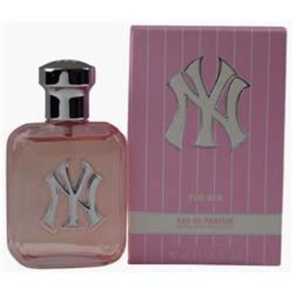 New York Yankees by New York Yankees Eau de Parfum Spray 1 oz naisille Aprikoosi on Productcaster.