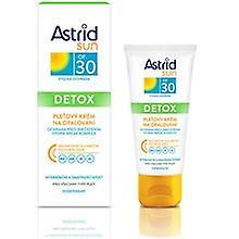 Astrid - Søn Detox OF 30 - Solkrem 50ml on Productcaster.