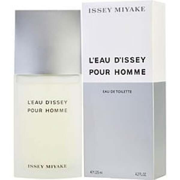 L'EAU D'ISSEY av Issey Miyake EDT SPRAY 4.2 OZ For menn Kanel on Productcaster.