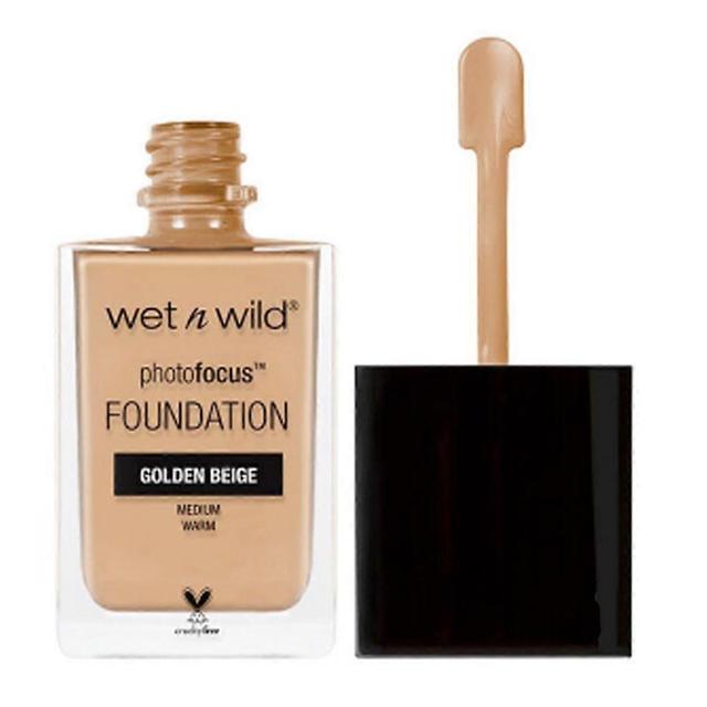 Golden glow photofocus foundation by wet n wild on Productcaster.