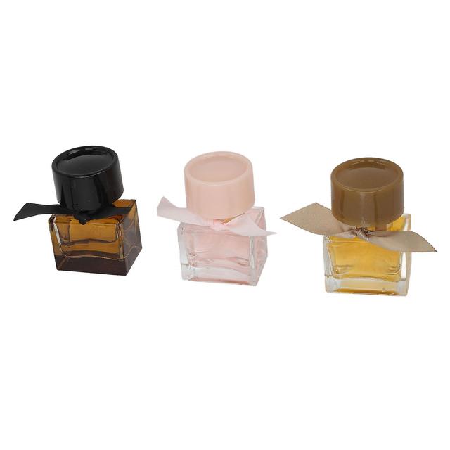 Light Fragrant Perfume 30ml Set of 3 Elegant Mild Scents for Dating Leakage Proof Aluminum Nozzle on Productcaster.