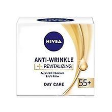 Nivea - Anti-Wrinkle Revitalizing - Odświeżający krem przeciw zmarszczkom na dzień 55+ 50ml on Productcaster.