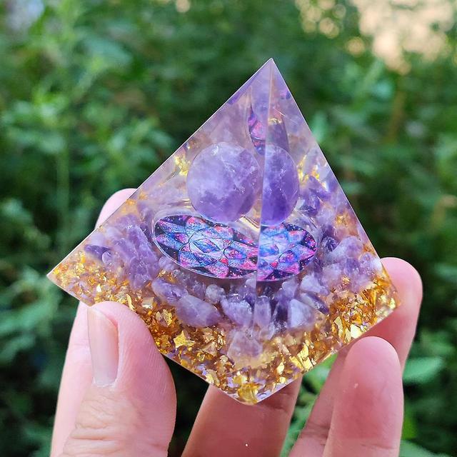 DeliaWinterfel Healing Crystal Energy Generator Blanacing Orgonite Pyramide C-5cm / on Productcaster.