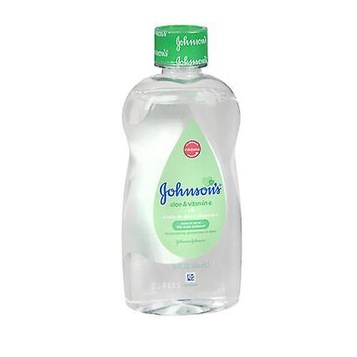 Johnson & Johnson Johnsons Baby Oil With Aloe Vera Vitamin E, 14 Oz (Pack of 1) on Productcaster.