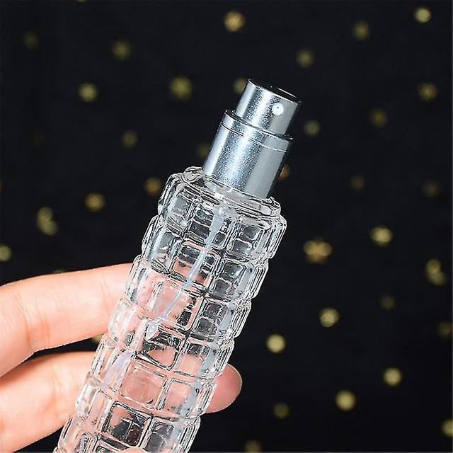 Anking Reisezerstäuber Parfüm-Nachfüllflasche Aluminium-Sprühflasche Mini Nachfüllbares Spray Parfüm-Sprühflasche 30ml Kosmetisches Werkzeug on Productcaster.