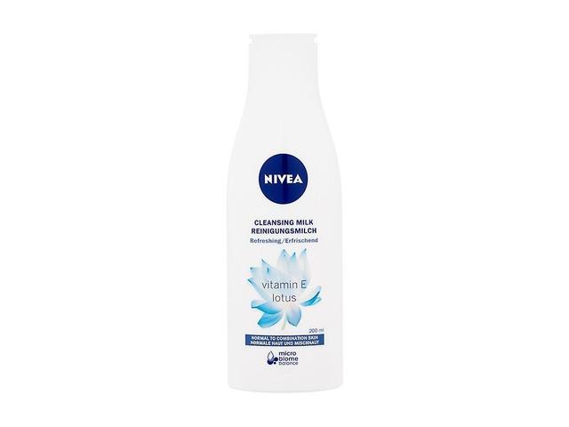 Nivea - Refreshing Cleansing Milk - For Women, 200 ml on Productcaster.