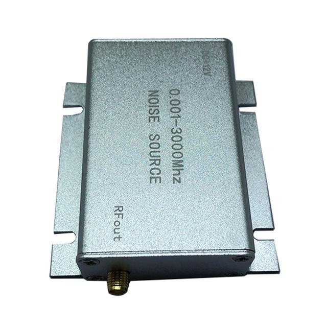 1pc Ruis Bron Simple Spectrum Externe Ruis Bron Tracking Generator Dc12v Zilver on Productcaster.