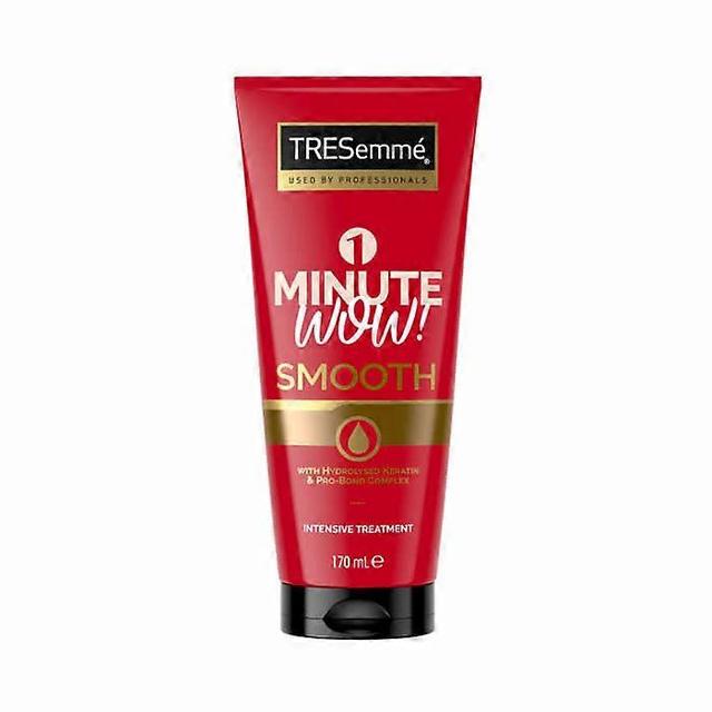 Tresemmé 1 minute wow smooth intensive treatment 170ml on Productcaster.