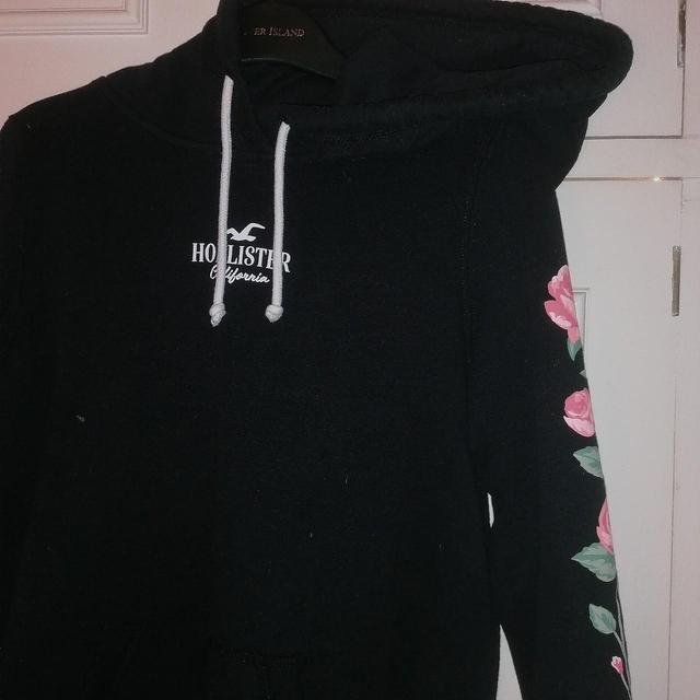 Hollister Co. Women's Hoodie - Black - S on Productcaster.