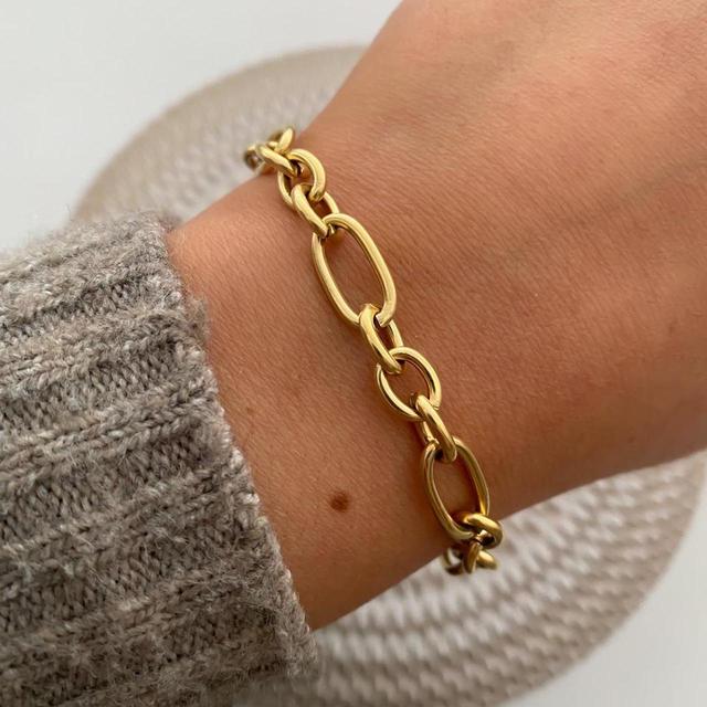 Women's Bracelet - Gold/Black on Productcaster.