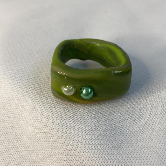 Custom Women's Jewellery - Green on Productcaster.