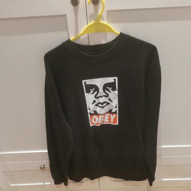 Obey Men's Sweatshirt - Black - M on Productcaster.