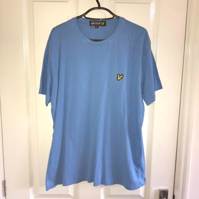 Lyle & Scott Men's T-shirt - Blue - M on Productcaster.