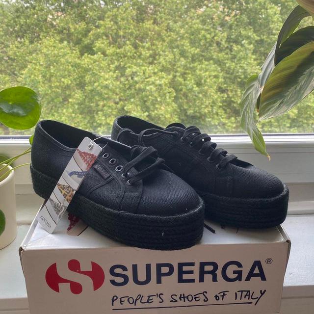 Superga Women's Trainers - Black - UK 5.5 on Productcaster.