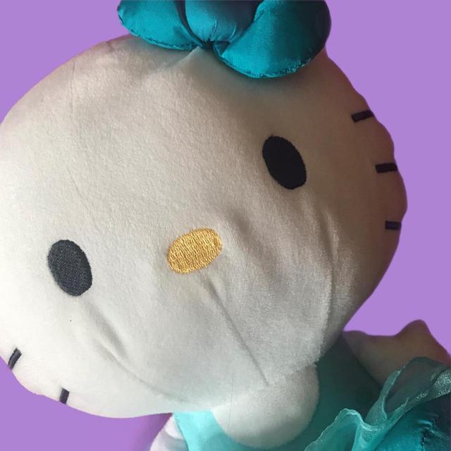 Sanrio Stuffed animal - White on Productcaster.