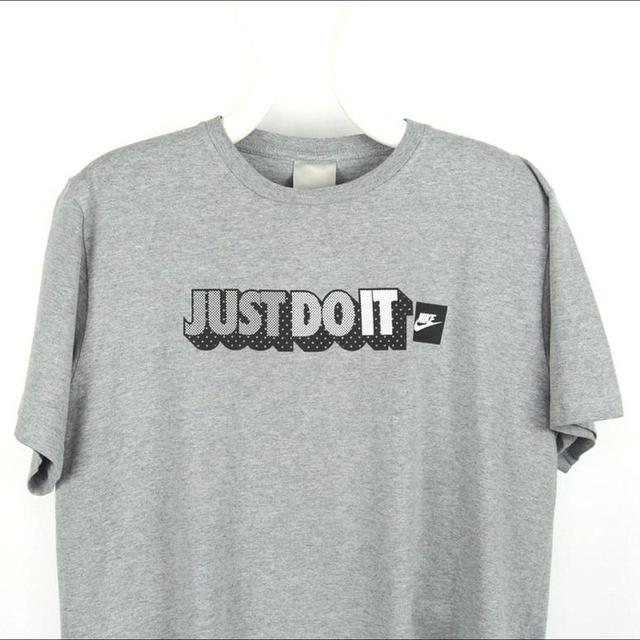 Nike Men's T-shirt - Grey - L on Productcaster.