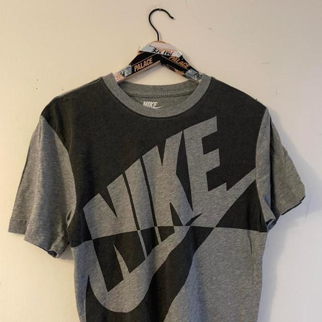 Nike Men's T-shirt - Grey - S on Productcaster.