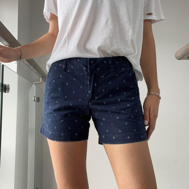 Tommy Hilfiger Women's Shorts - Navy - XS on Productcaster.