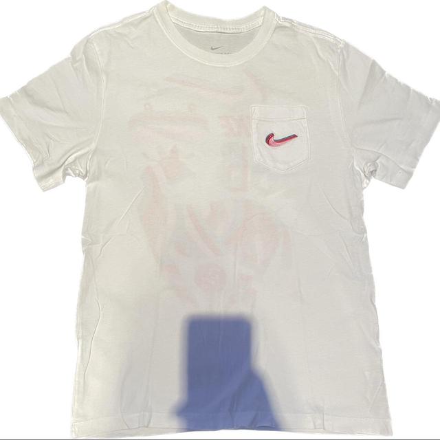 Nike Men's T-shirt - White/Pink - M on Productcaster.