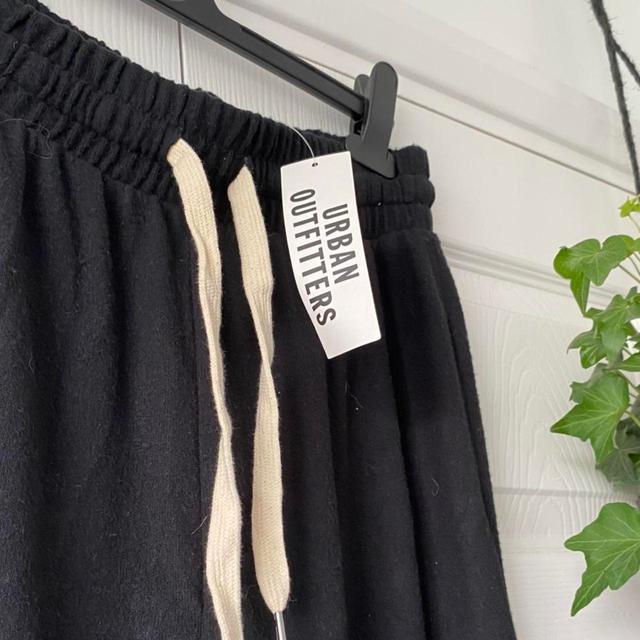 Urban Outfitters Women's Sweatpants - Black - M on Productcaster.