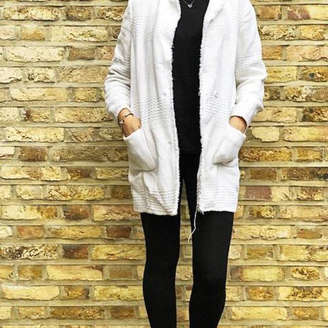 Preloved Women's Cotton Coat - White - XL on Productcaster.