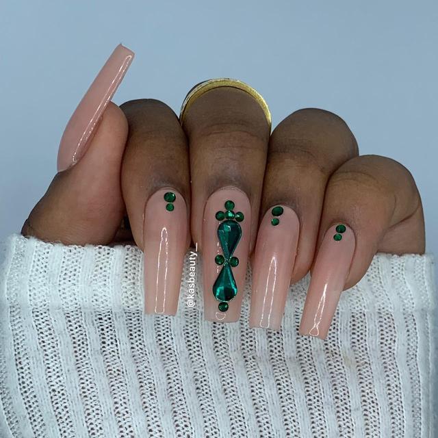 Nails Inc. False nails - Green on Productcaster.