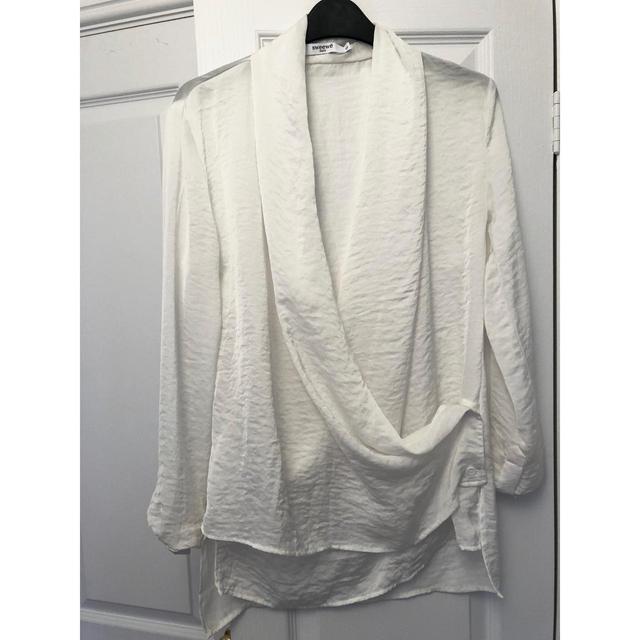 Women's Blouse - White - S on Productcaster.