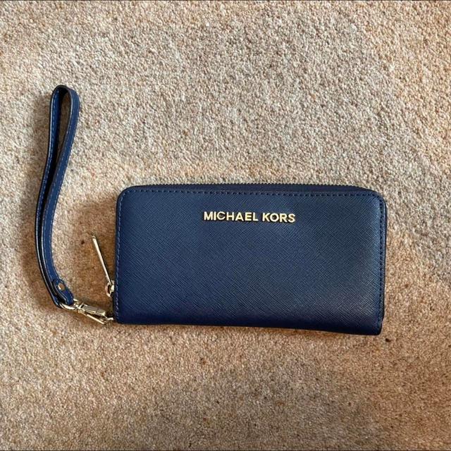 Michael Kors Women's Wallet - Navy on Productcaster.