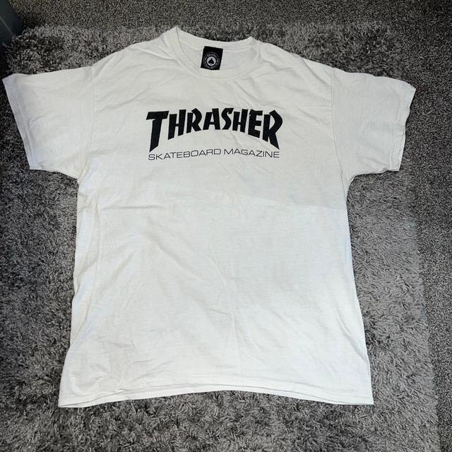 Thrasher Men's T-shirt - White - L on Productcaster.