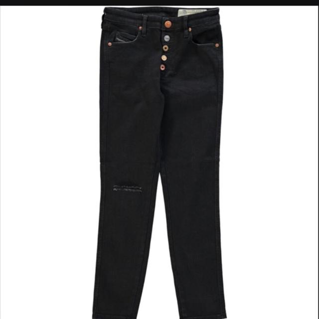 Diesel Women's Skinny Distressed Jeans - Black - 27" on Productcaster.