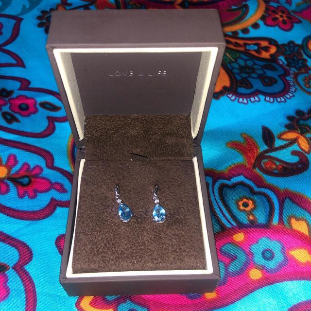 Ernest Jones Women's Earrings - Blue/Silver on Productcaster.