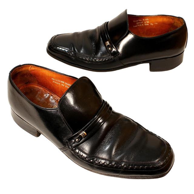 Loake Men's Loafers - Black - UK 7.5 on Productcaster.