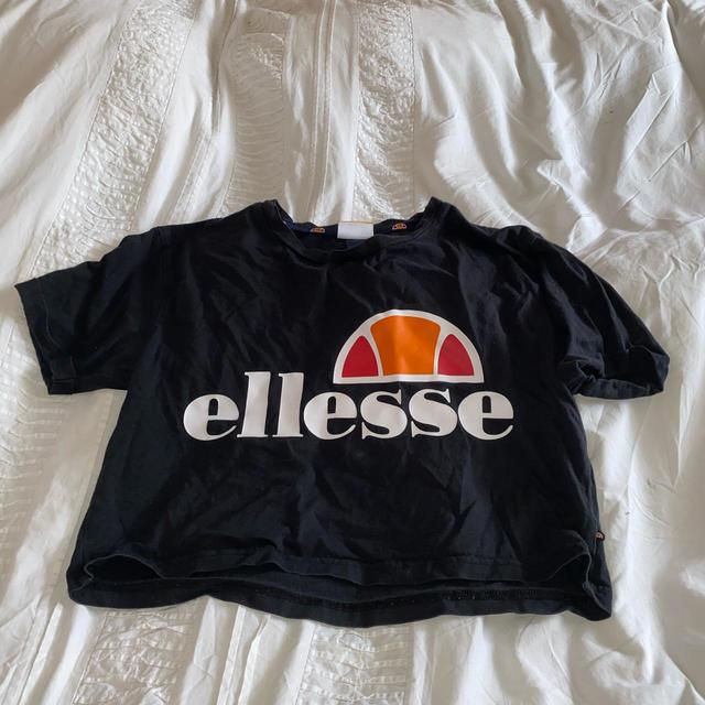 Ellesse Women's Crop top - Black - S on Productcaster.