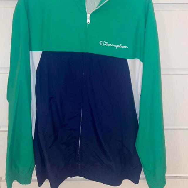 Champion Men's Windbreaker Jacket - Green - M on Productcaster.