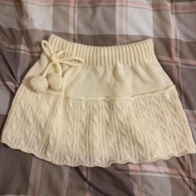 Abercrombie & Fitch Women's Skirt - Cream/Tan - UK 10 on Productcaster.