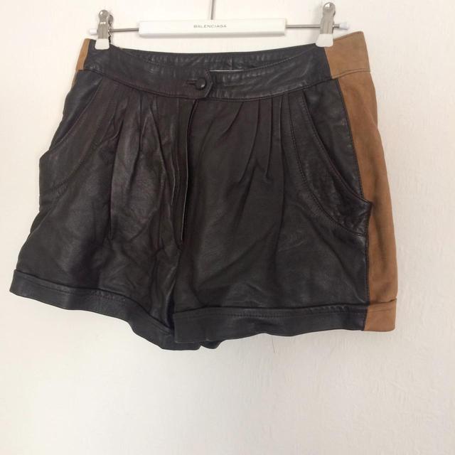 Preloved Women's Shorts - Tan/Brown - UK 12 on Productcaster.