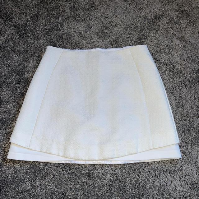 Topshop Women's Mini Skirt - White - UK 8 on Productcaster.