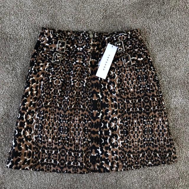 Topshop Women's Skirt - Brown - UK 6 on Productcaster.