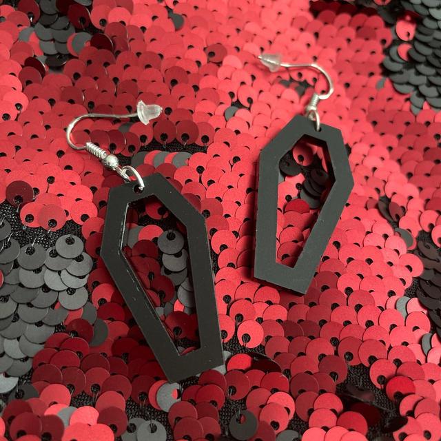 Women's Earrings - Black on Productcaster.