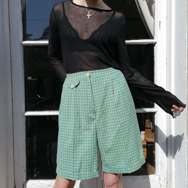 Vintage Women's Shorts - Green - One size on Productcaster.