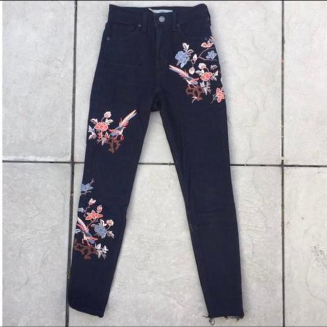 Topshop Women's Jeans - Navy/Pink - UK 8 on Productcaster.