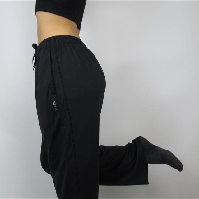 Reebok Men's Sweatpants - Black - M on Productcaster.