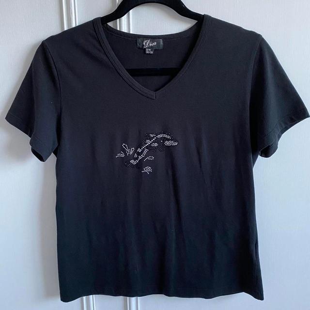 Vintage Women's T-shirt - Black - S on Productcaster.