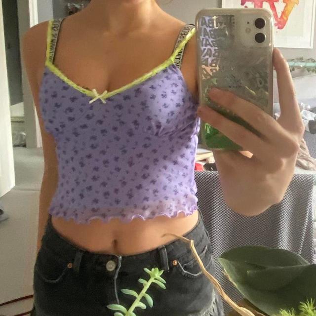 Urban Outfitters Women's Crop top - Green - S on Productcaster.