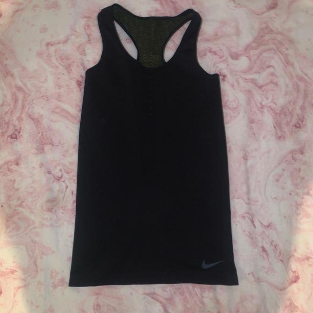 Nike Women's Vest - Black - XS on Productcaster.