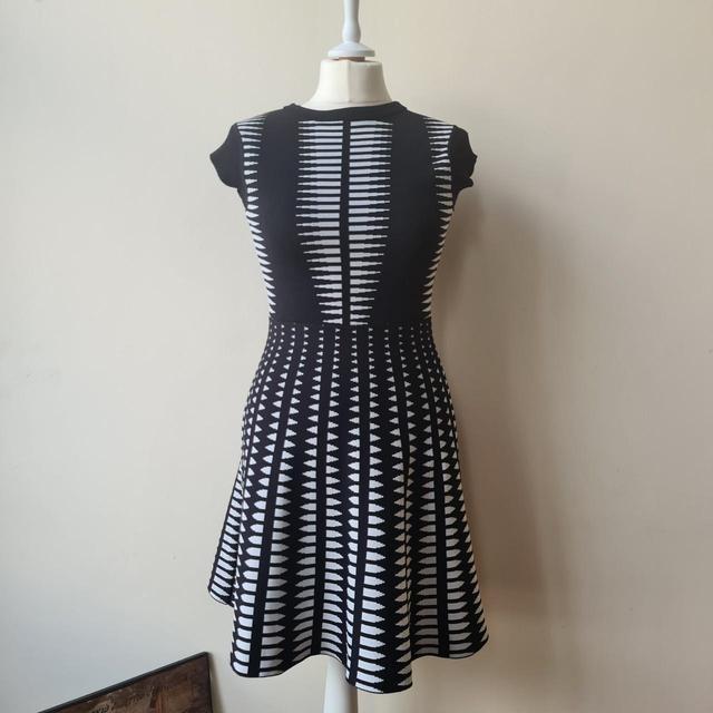 Zara Women's Dress - Black/White - S on Productcaster.