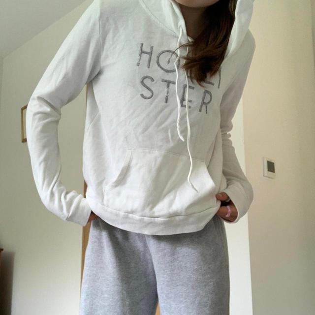 Hollister Co. Women's Hoodie - Cream - One size on Productcaster.