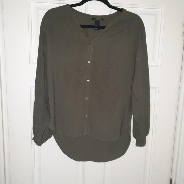 H&M Women's Blouse - Khaki - XXS on Productcaster.