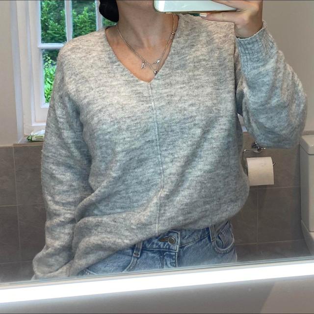 H&M Women's Jumper - Grey - XS on Productcaster.